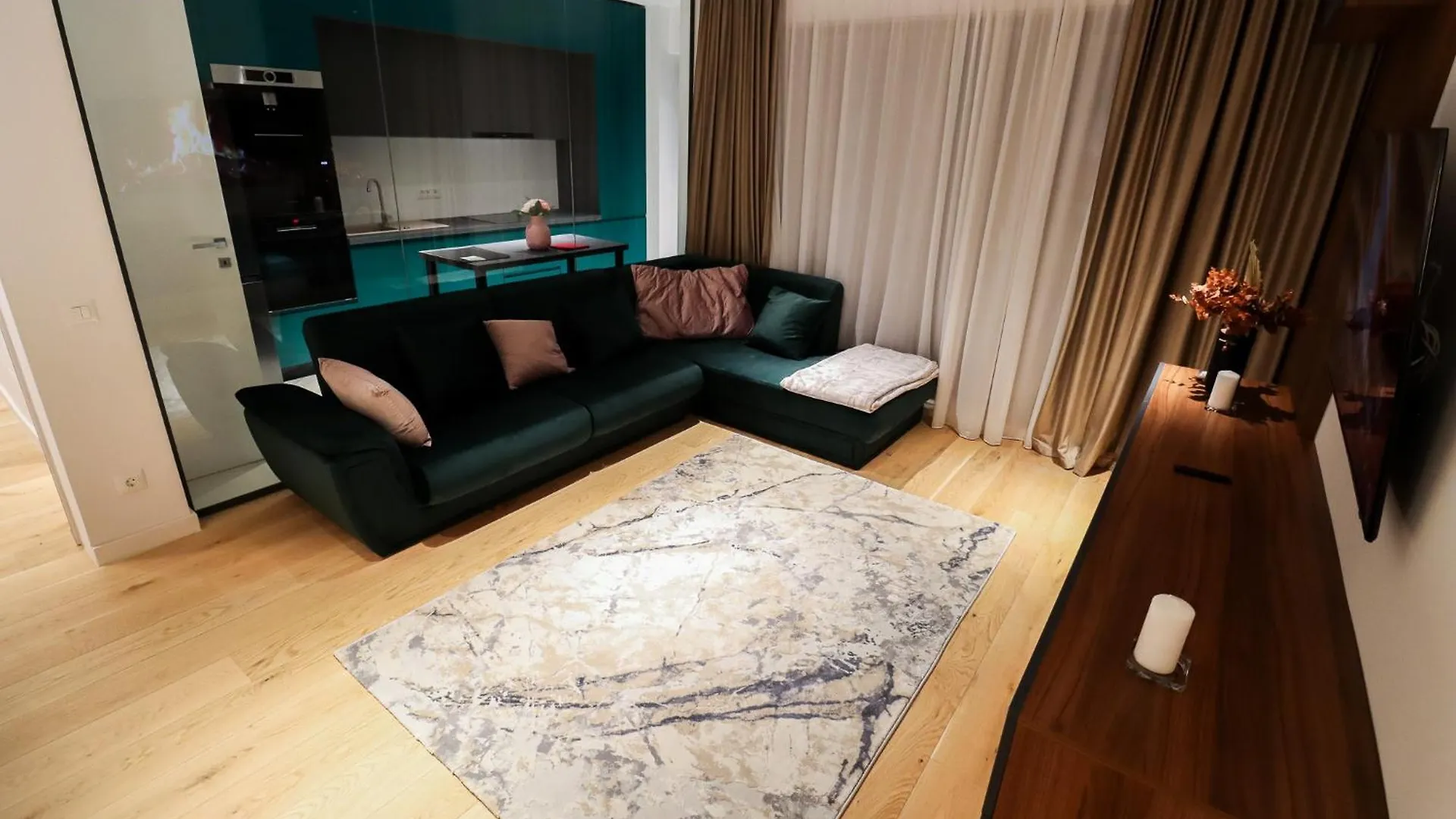 Como Business Inn Bucureşti 0*,