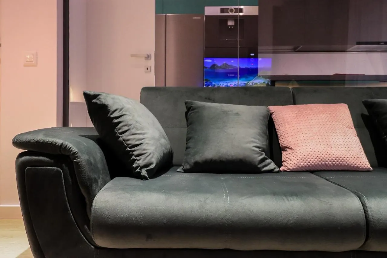 Como Business Inn Bucharest Apartment