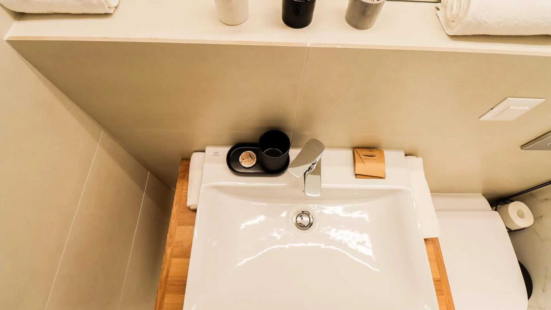 Como Business Inn Bucharest Apartment